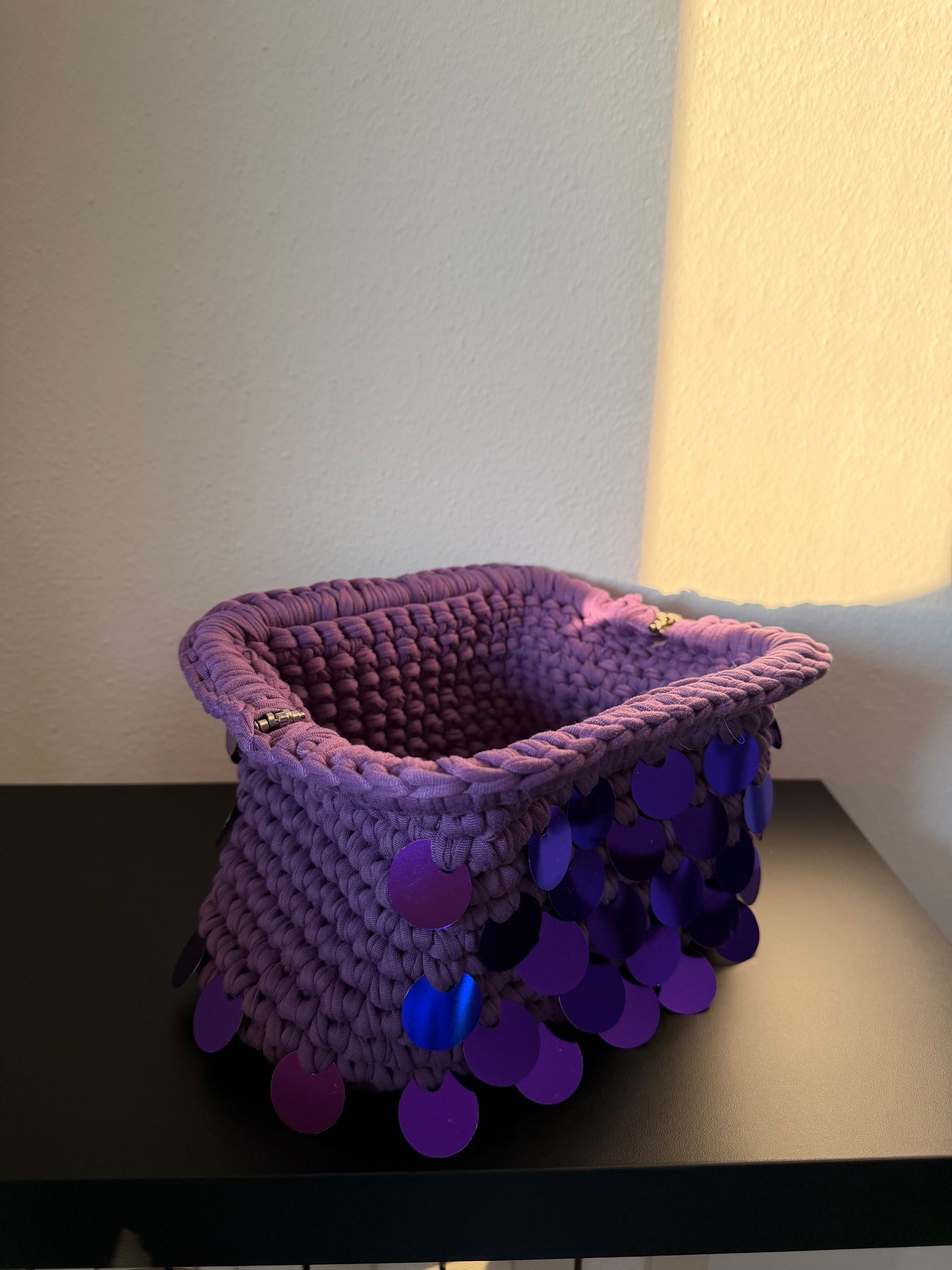 CLUTCH CON PAIETTE -KNØTS
